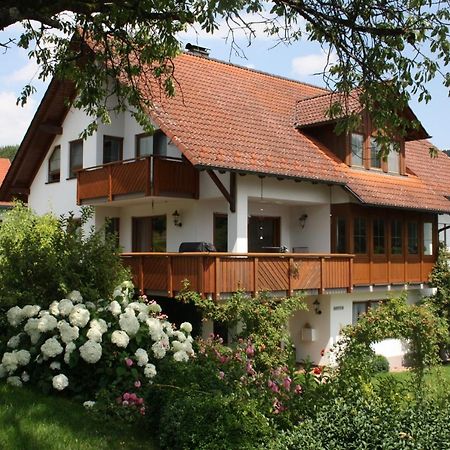 Apartment Mit Sauna Frickingen Exteriör bild