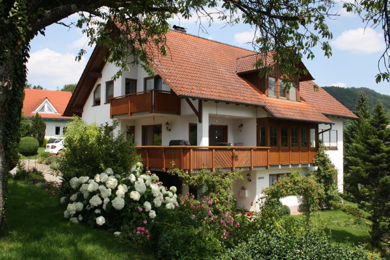 Apartment Mit Sauna Frickingen Exteriör bild