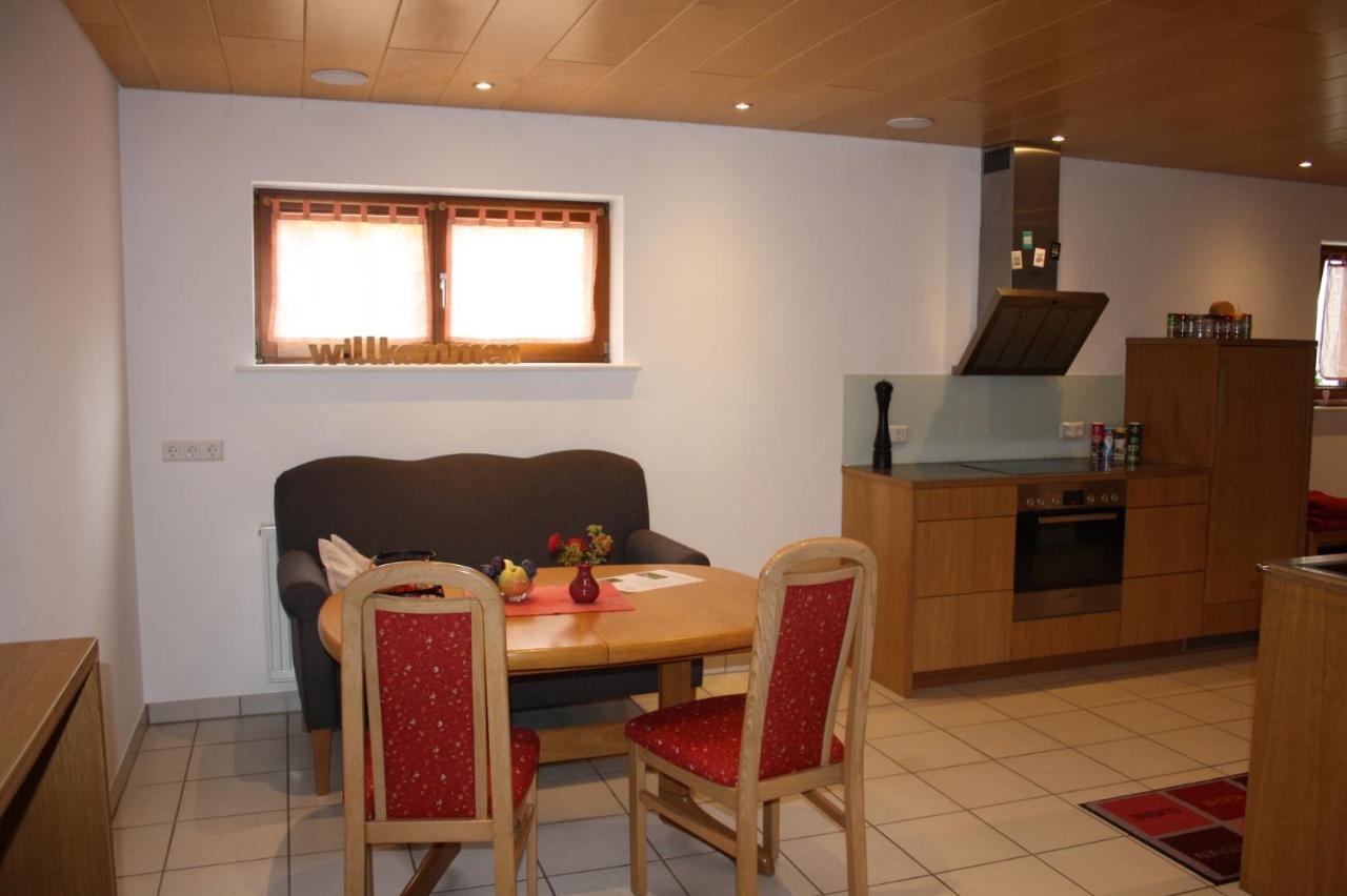 Apartment Mit Sauna Frickingen Exteriör bild
